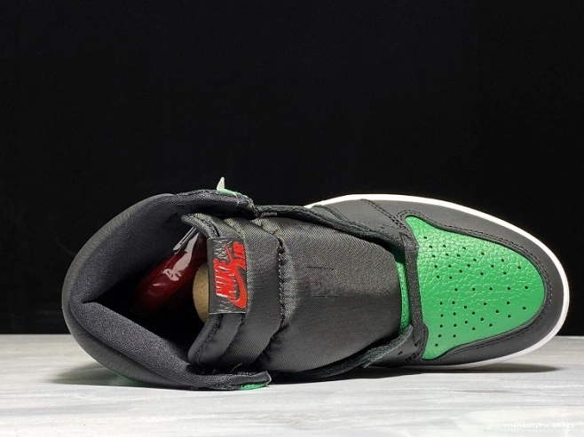 Rep Air 1 High Jordan 555088-030 Pine Green 0724